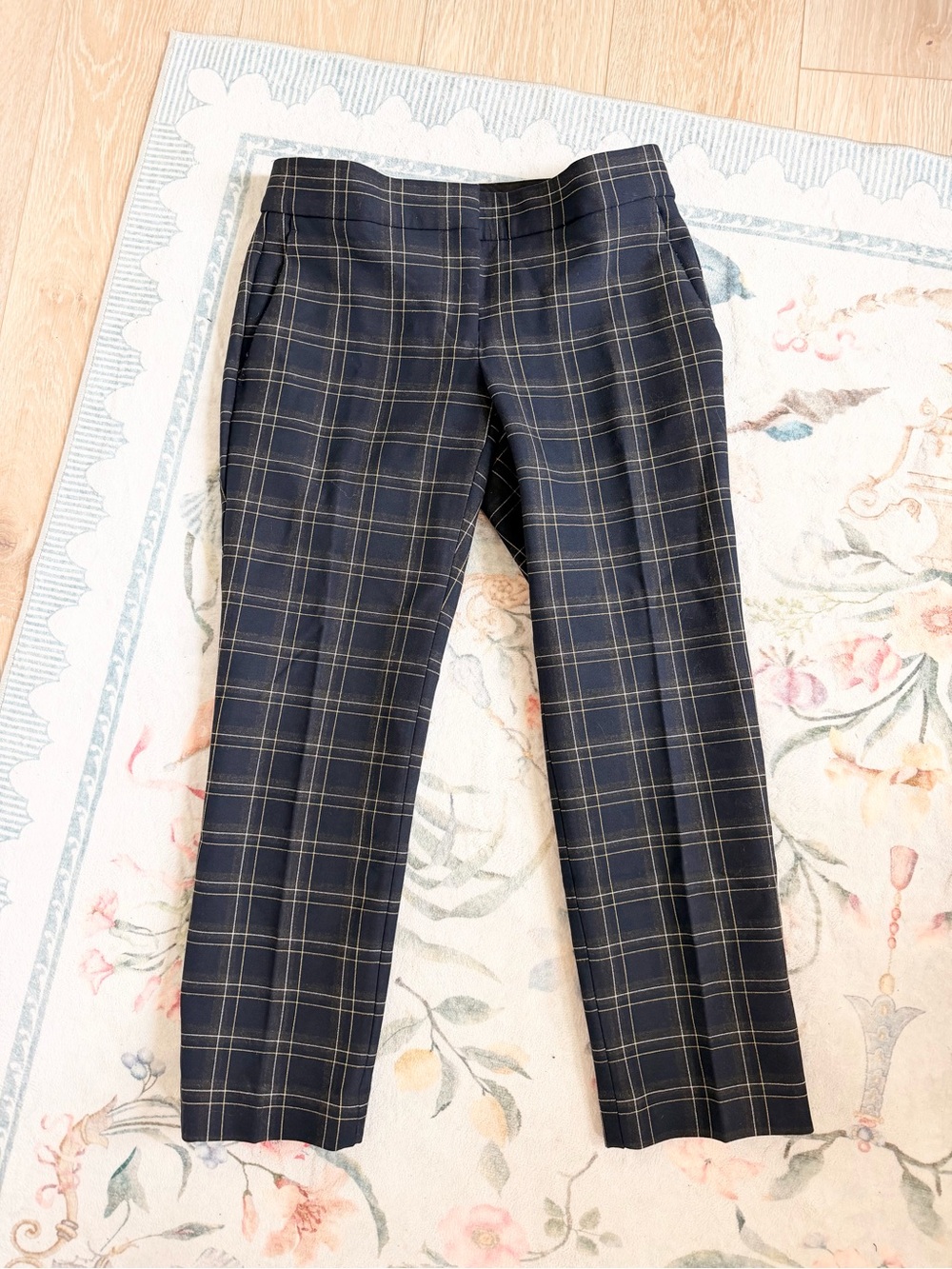 Ann Taylor Petite Devin Fit Navy Gold Plaid Ankle Trousers 0P Dry Cleaned